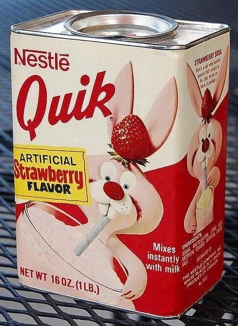 nestle quik 1970's - Nestle Steirowy W Ayu Sy Air Quik Artificial Strawberry Flavor Mixes 4 26 instantly Net Wt 16 Oz. 1 Lb. with milk uf der 2347222