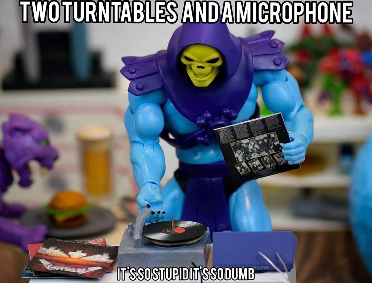 master of puppets - Twoturntables And Amicrophone son toys It'S Sostupidit Sso Dumb