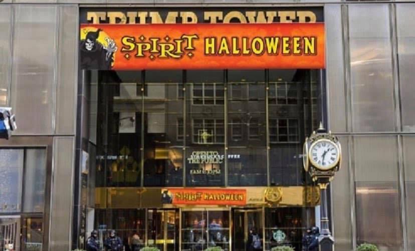Trump Tower - Spirit Halloween Free Tale Sit Hatuoween