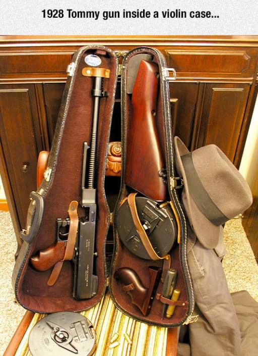 thompson machine gun in violin case - 1928 Tommy gun inside a violin case...