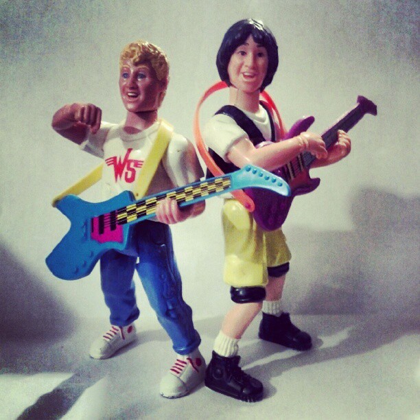 Bill & Ted rock out