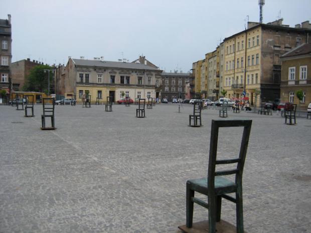 In Krakow this Jewish memorial doubles as a place to relax.