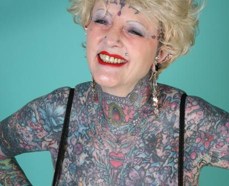 Most tattooed female dies :(