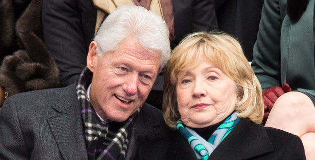 dredging up clintons past during campaign