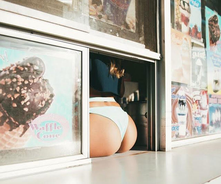 girls butt through a window