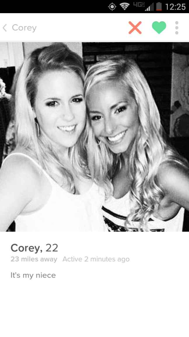 12 Tinder Girls Who Did a Great Job Distinguishing Themselves