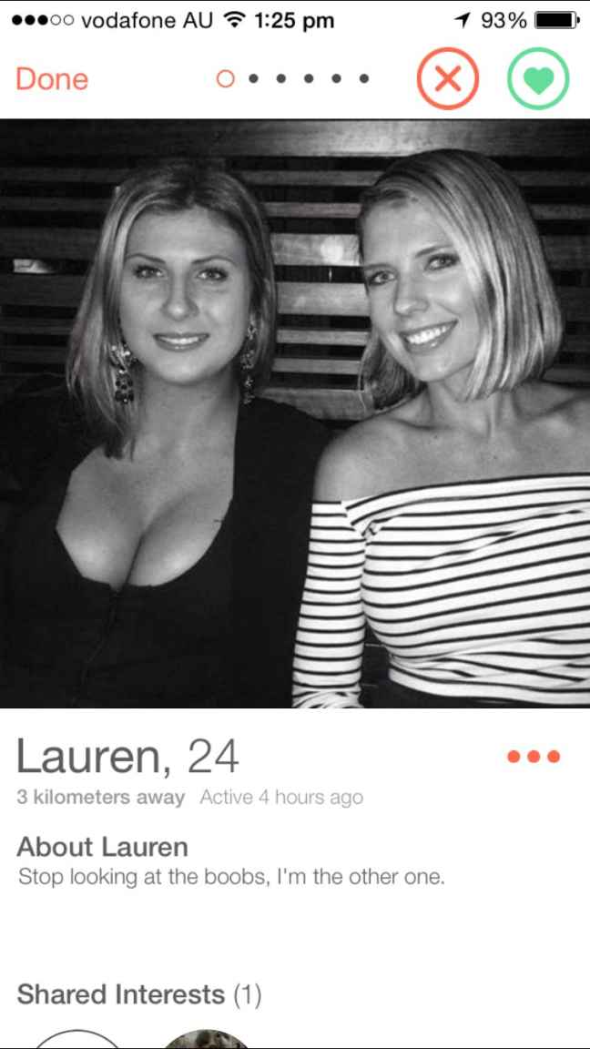 12 Tinder Girls Who Did a Great Job Distinguishing Themselves.