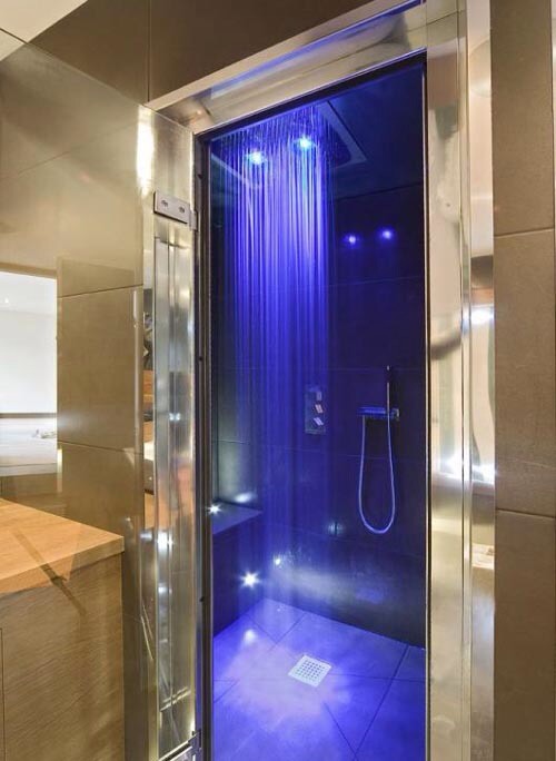 Nightclub Shower... Bring the clerb to you.