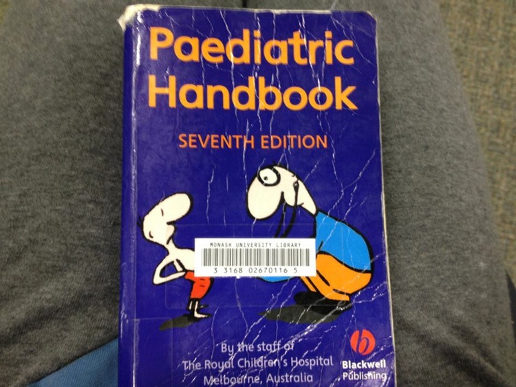 book - Paediatric Handbook Seventh Edition Honas Universitari 3 3168 02670116 5 "By the staff of The Royal Children's Hospital Blackwell Melbourne, Australia Pblishing