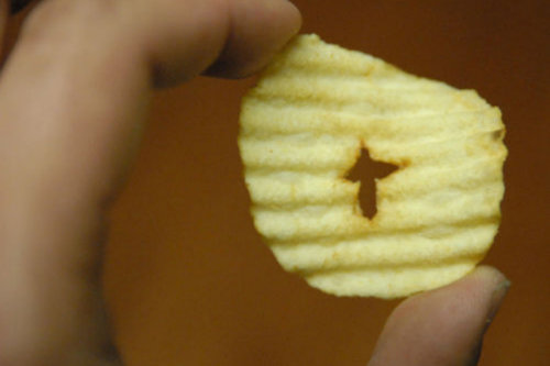 Cross in this potato chip