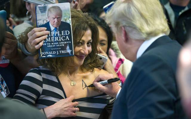 trump signs womans chest - Ippled Merica Gw To Make America Great Again Donald J. Trump