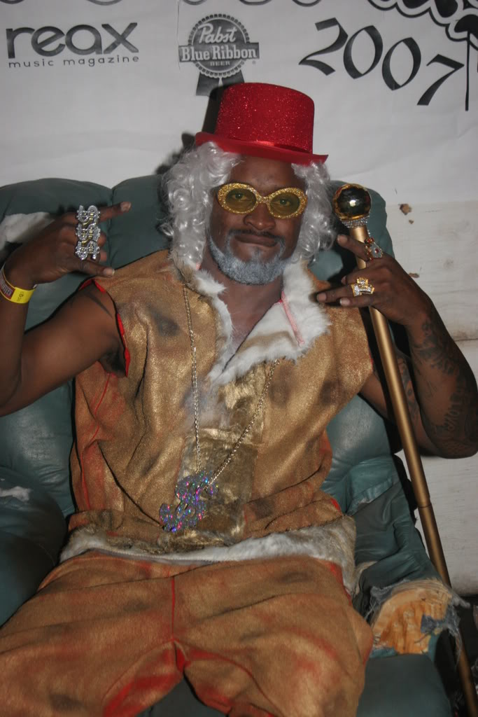 33 Ghetto Glam Christmas Pictures