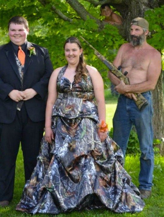 23 Of the most epic redneck prom photos you have to see