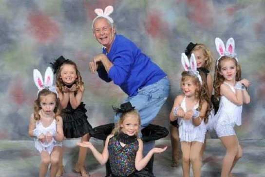 26 Awkward Family Easter Photos!