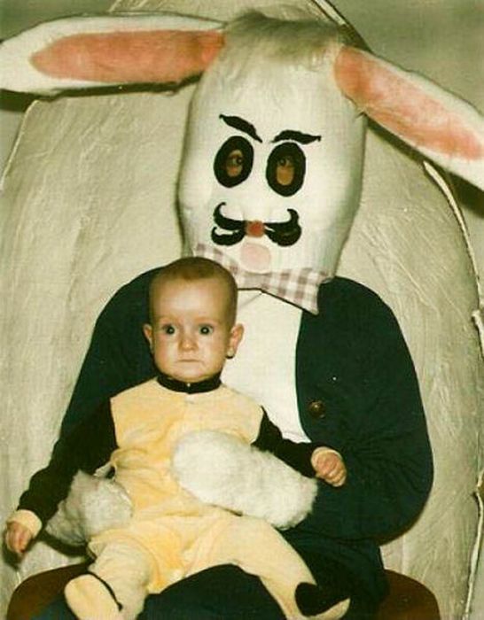 26 Awkward Family Easter Photos!