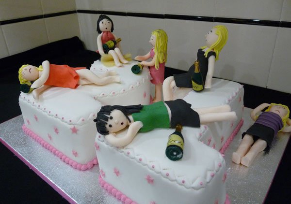 21 of the Funniest 21st Birthday Cakes Ever!