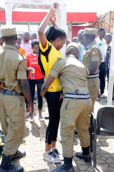 The Security In Uganda Doesn’t Joke Around When It Comes To Searching Female Football Fans