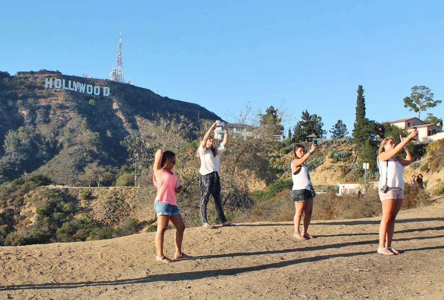 funny selfie hollywood sign - Hollywood