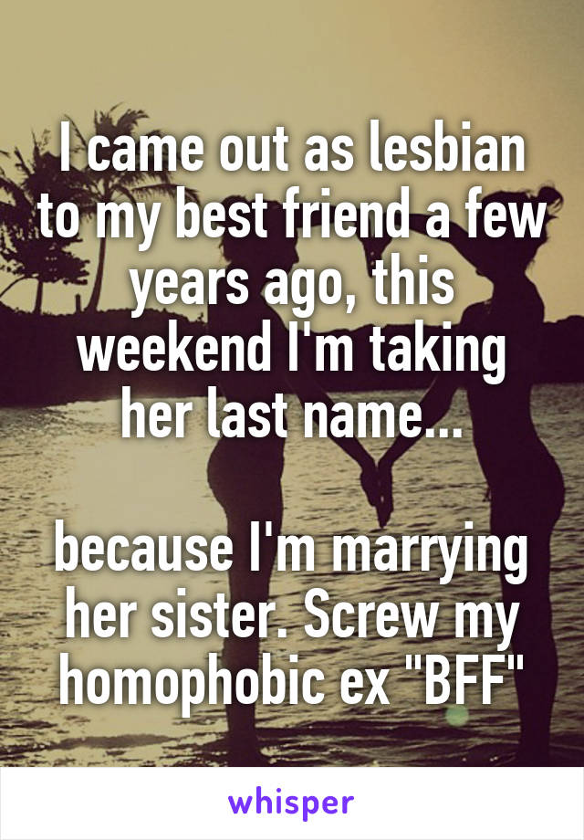 21 Lesbians Confess Their Coming Out Stories