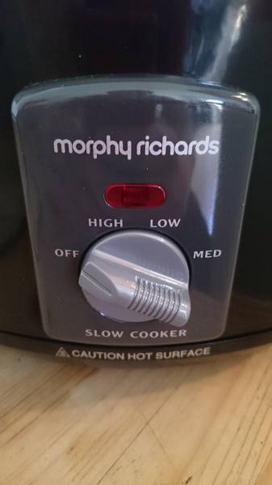 electronics - morphy richards High Low Off Med Slow Cooker Caution Hot Surface