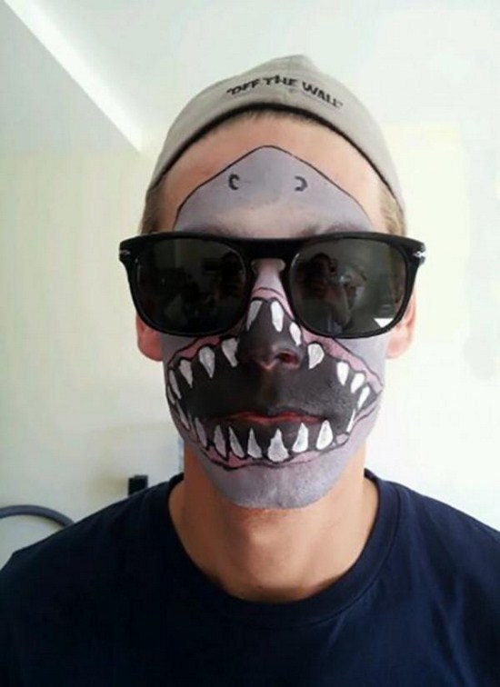 shark teeth face paint