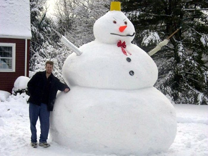 38 Funniest and Best Snow Sculptures!