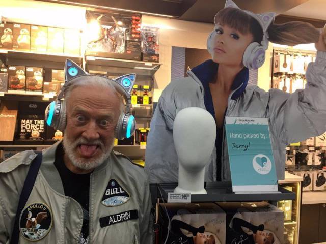 buzz aldrin ariana grande - May The Force Hand picked by Marry! Buzl Pollo Aldrin
