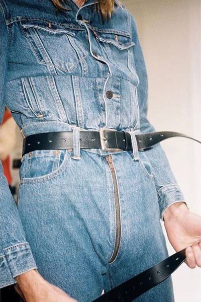 These New Jeans Are Not Just Trendy, They Are Very “Convenient” Too (7 pics)