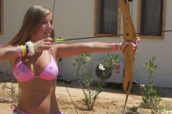 44 Fabulous Photos Of Female Archers