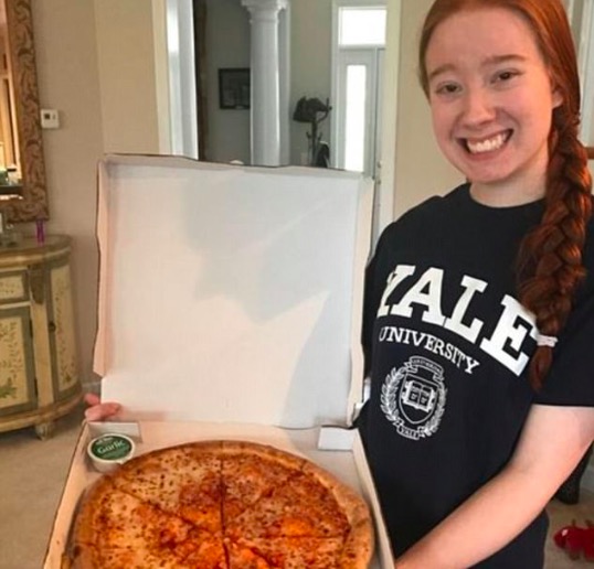 Caroline Williams, a student from Tennessee who was accepted to Yale after she wrote about ordering from Papa John’s in her application essay. When she was asked to write about something she loves to do, she went with a bulletproof answer: ordering pizza from Papa Johns.