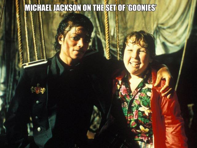 cool pic michael jackson goonies - Michael Jackson On The Set Of 'Goonies