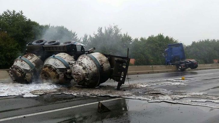 liquid aluminum truck crash