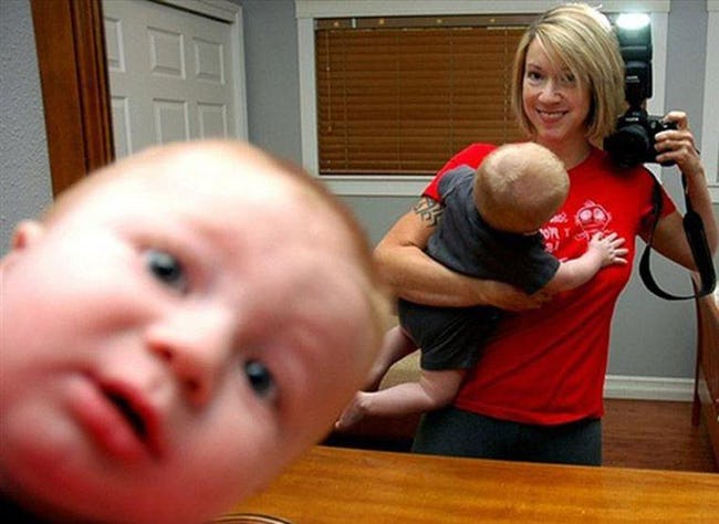 36 Most Unexpected Photobombs