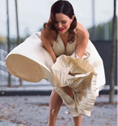 36 Women Taunt The Wind In Blowy Dresses