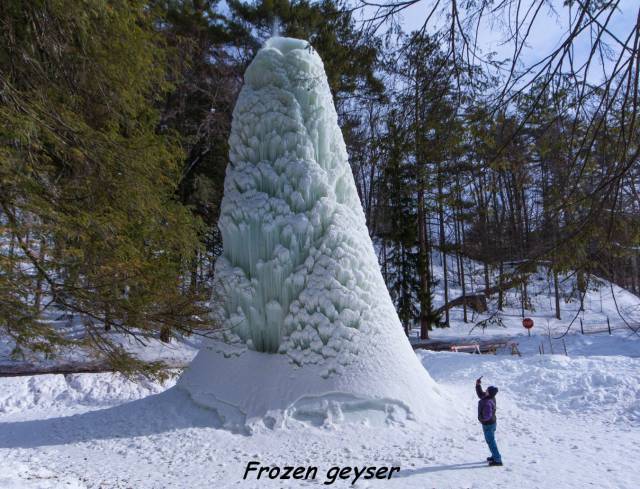 frozen geyser - Frozen geyser
