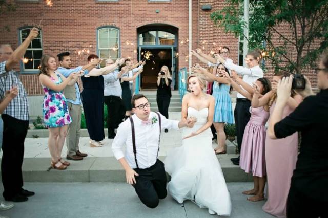 wedding funny picture moments before disaster