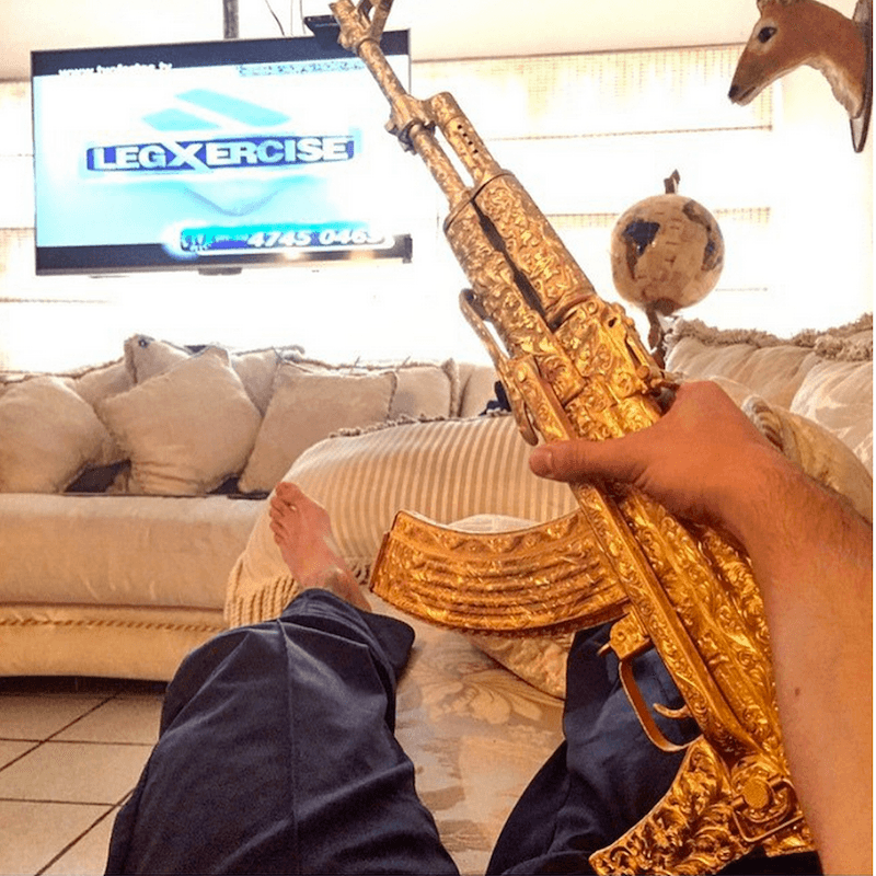 25 Images of the Mexican Drug Cartel Showing Off On Instagram
