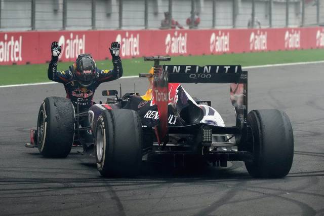 sebastian vettel india 2013 - Nfiniti O100 Ren