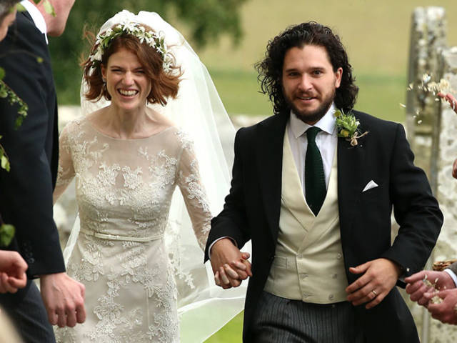 Rose Leslie And Kit Harington-This couple met on the set of 'Game of Thrones' and turned their on-screen love affair into a real-life relationship.