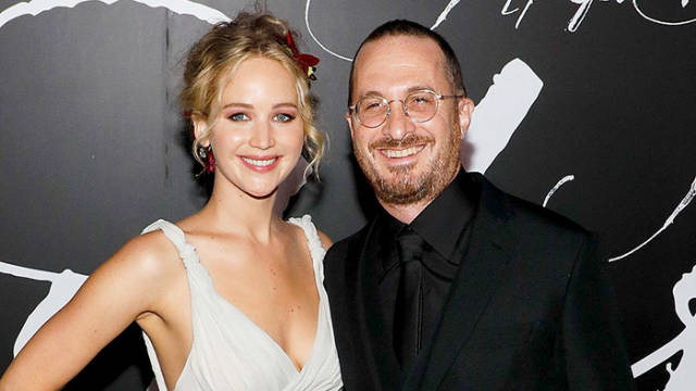 Jennifer Lawrence And Darren Aronofsky-Jennifer Lawrence met Darren Aronofsky while making 'Mother!'