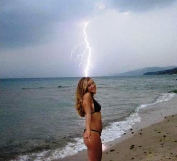 optical illusion perfectly timed photos funny