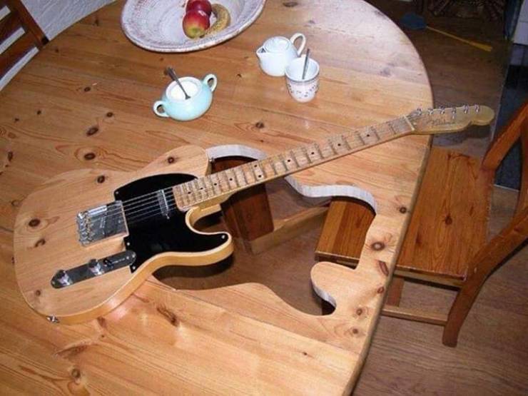 telecaster table