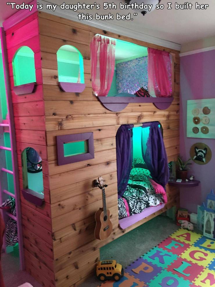 wall - "Today is my daughter's 5th birthday so I built her this bunk bed."