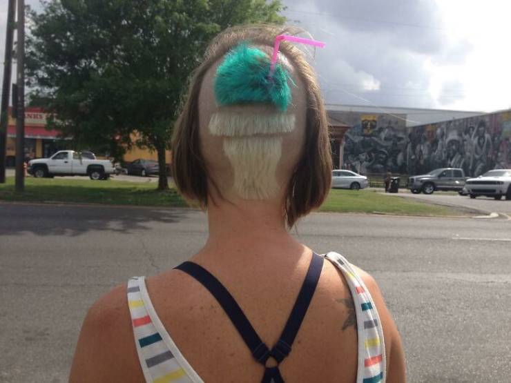 42 Hair Disasters You Will Not Soon Forget