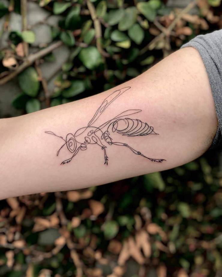 wasp tattoo -