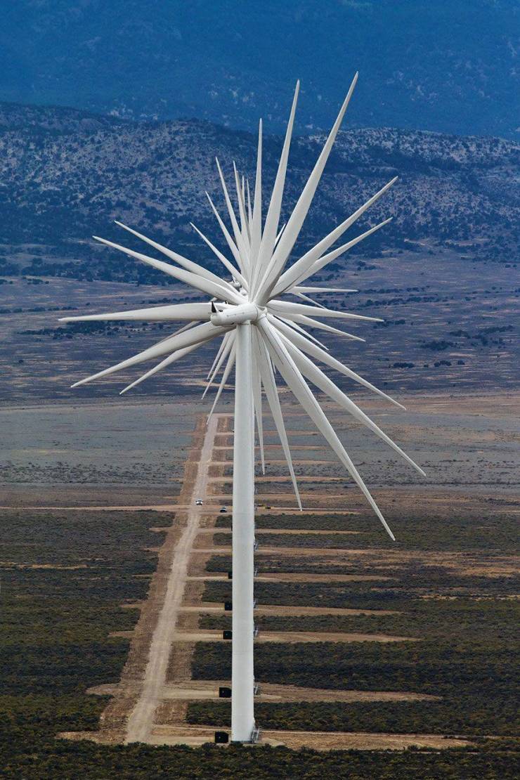 wind turbines aligned
