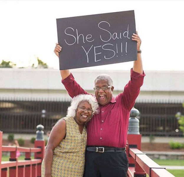 engagement photos for older couples - She Saida Yes!!!