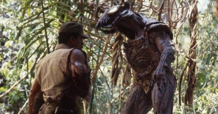 The original suit was a bug-eyed insect type, but it was thankfully scrapped and Stan Winston, who designed the Terminator robot skeleton, was brought in to revamp it.