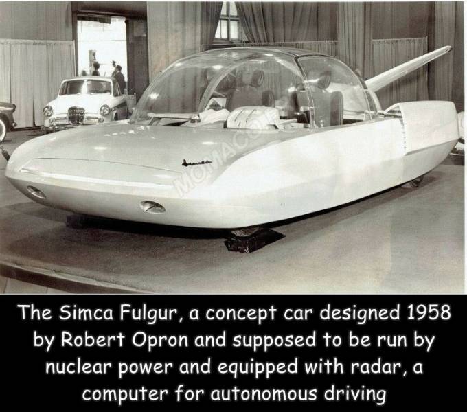 The Simca Fulgur, a concept car designed 1958 by Robert Opron and supposed to be run by nuclear power and equipped with radar, a computer for autonomous driving