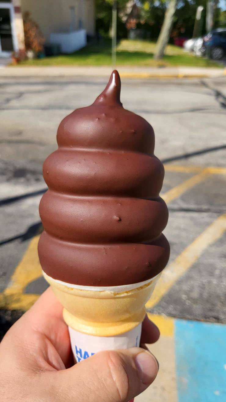 funny randoms - ice cream cone